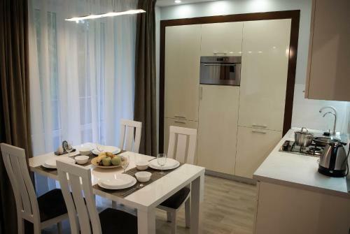 From Home To Home Apartments