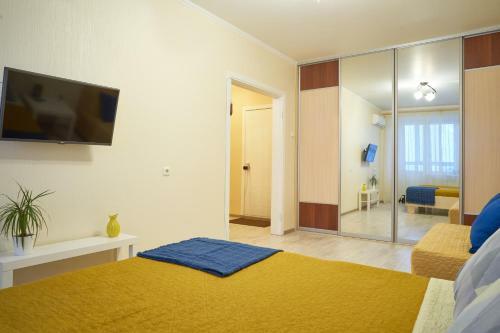 Apartments On Ovrazhniy 17
