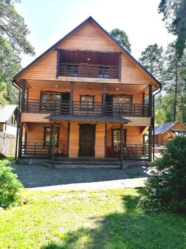 Hostal Guest House Kedrovoe Podvorie