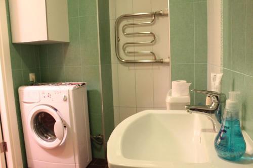 Apartamento Sutkidvoye On Traktornaya