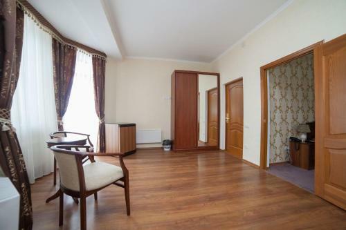 Ulybka Hotel