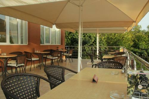 Agama Hotel