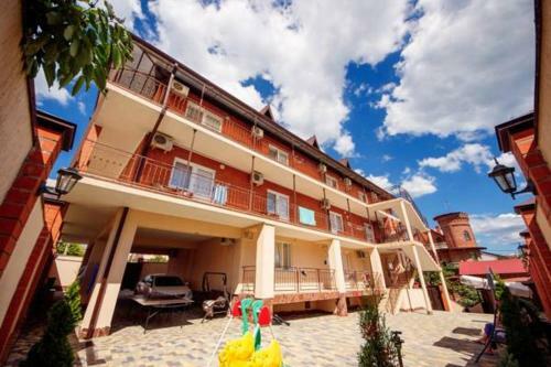 Hostal Zolotaya Loza Guest House