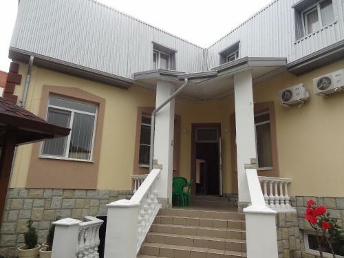 Hostal Guest House Na Sanatornoy 2a