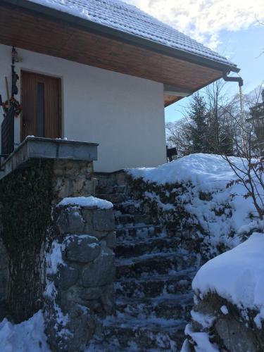 Dedkova Hi?a/grandpa's House
