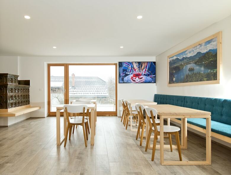 Hostal Vila Alpina