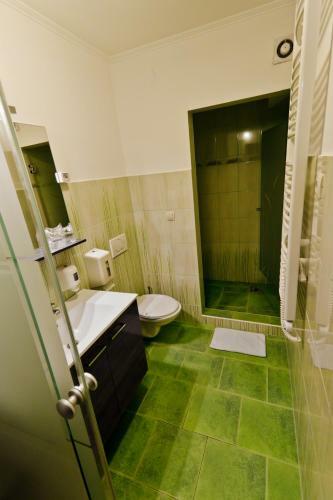 Hostal Guesthouse Les