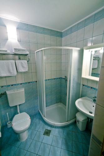 Hostal Guesthouse Les