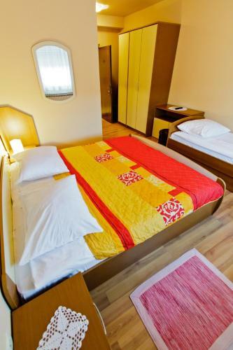 Hostal Guesthouse Les