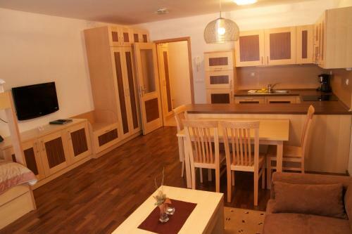 Aparthotel Luxury Apartments Bona - Bolfenk