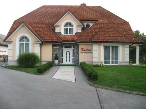 Hostal Apartmaji In Sobe Ramar