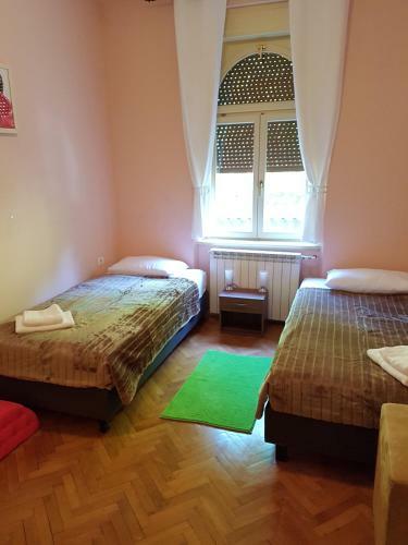Hostal Rooms Portorose Center