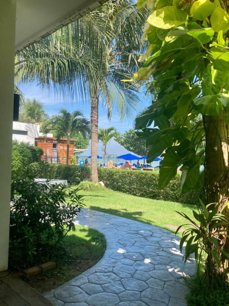 Hotel Sanae Beach Club