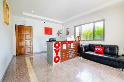 Aparthotel Oyo 732 Juthamas Hotel