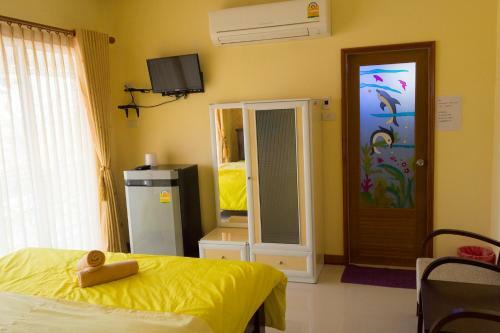 Hostal Rak Ban Kerd House