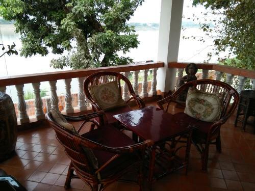 Hostal Mut Mee Garden Guest House
