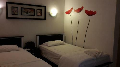 Hotel White Elephant Resort