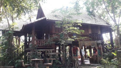 Hostal Kad Sala Lanna Cultural Homestay