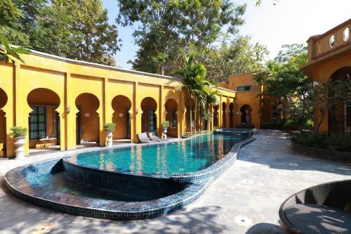 Hotel Capital O At Nata Chiangmai Chic View