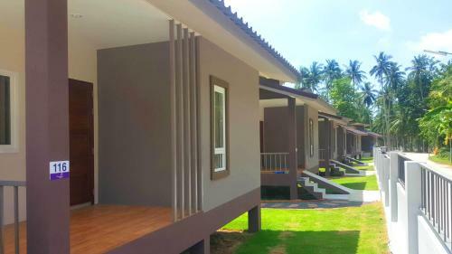 Wanpratheep Village