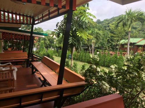 Hotel ?baan Ing Khao Resort