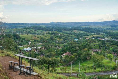 Hotel Phukaew & Adventure Park Resort