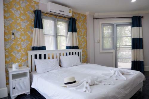 Hotel Petch Rim Tan Resort