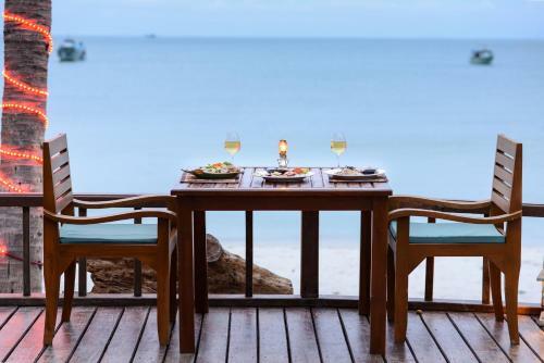 Hotel Pingchan Koh Phangan Beachfront Resort