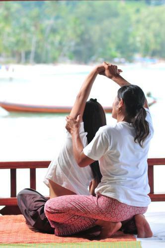 Hotel Haad Yao Bayview Resort & Spa