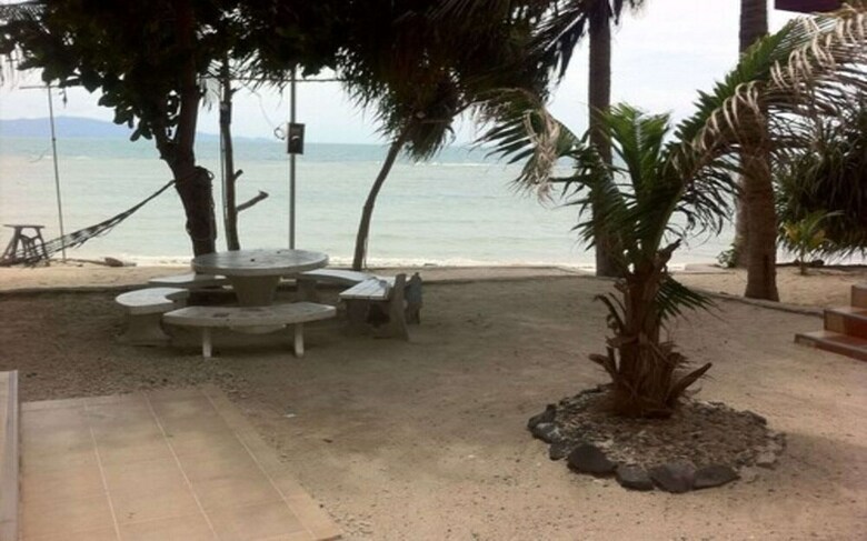 Hotel Black & White Bungalows