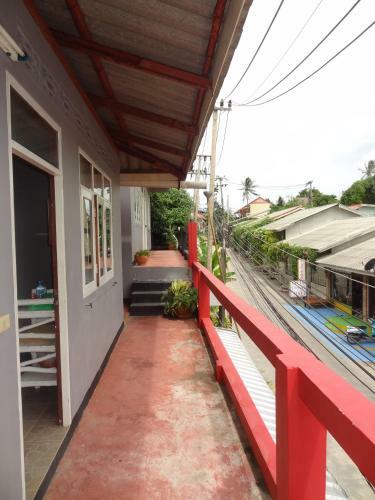 Hostal Same Same Guesthouse, Bar & Restaurant