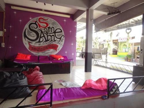 Hostal Same Same Guesthouse, Bar & Restaurant