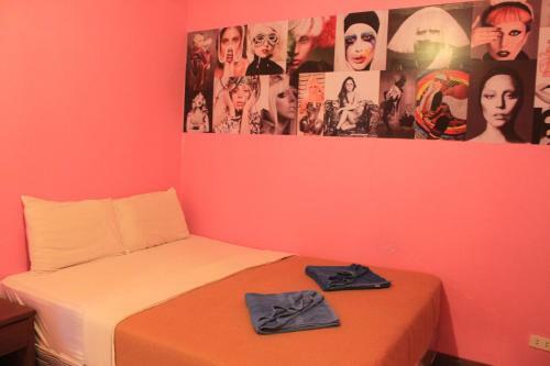 Hostal Baan Talay Guesthouse