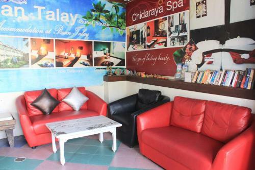 Hostal Baan Talay Guesthouse