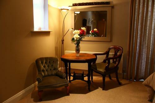 Hostal Seasons Lodge Guesthouse