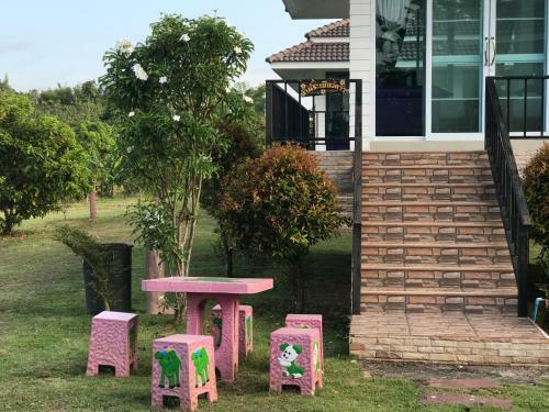 Hostal V&k Baansuankaew Resort
