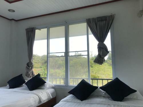 Hostal V&k Baansuankaew Resort