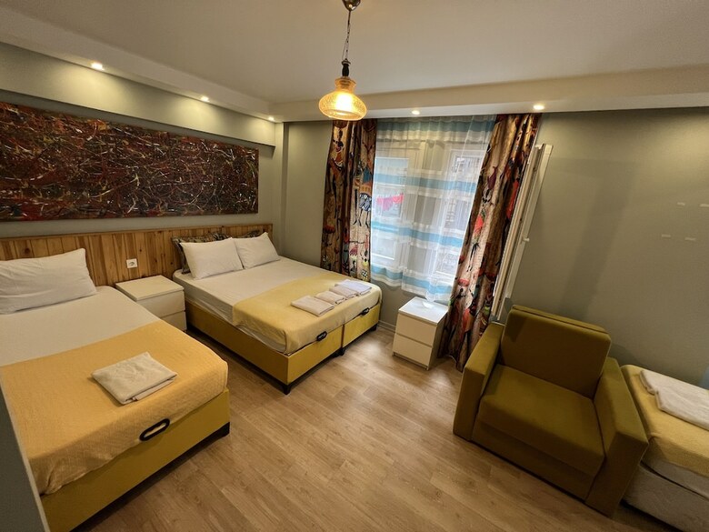 Hotel Rodin Suites