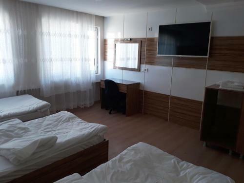 Dilmac Hotel