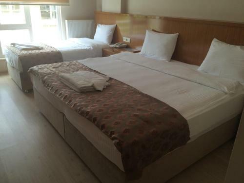 Umur Hotel
