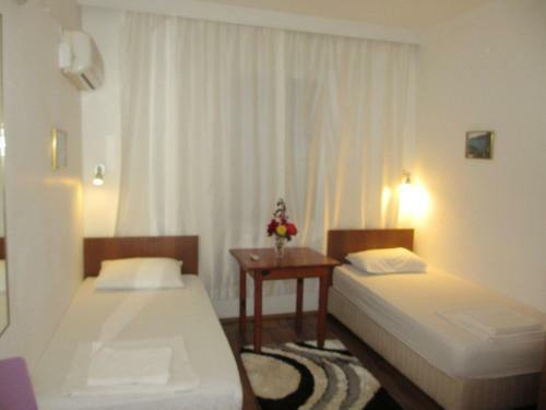 Onur Pension
