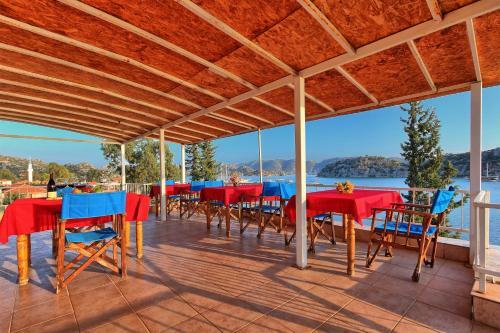 Hostal Baba Veli Pension