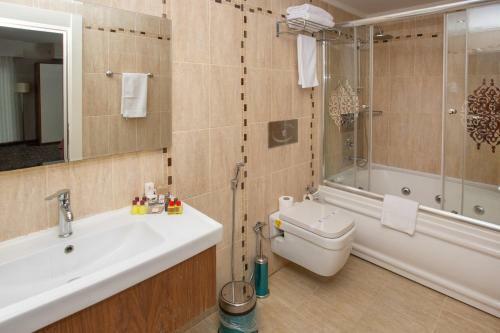 Jolnar Garden Hotel