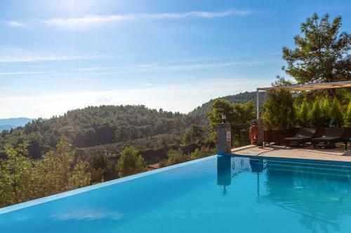 Kuyucak Villa Sleeps 6 Pool Air Con Wifi