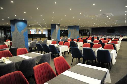 Hotel TRYP By Wyndham Istanbul Sancaktepe
