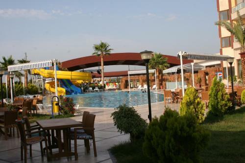 Gumus Hotel