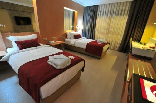 Hotel Ramada Usak