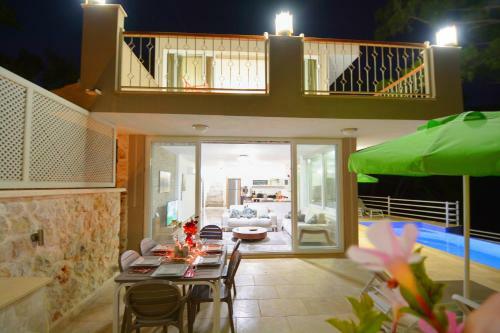 Private Villa Aldora