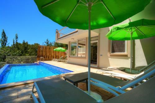 Private Villa Aldora