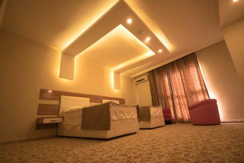 Hotel Osmaniye Hanedan Otel